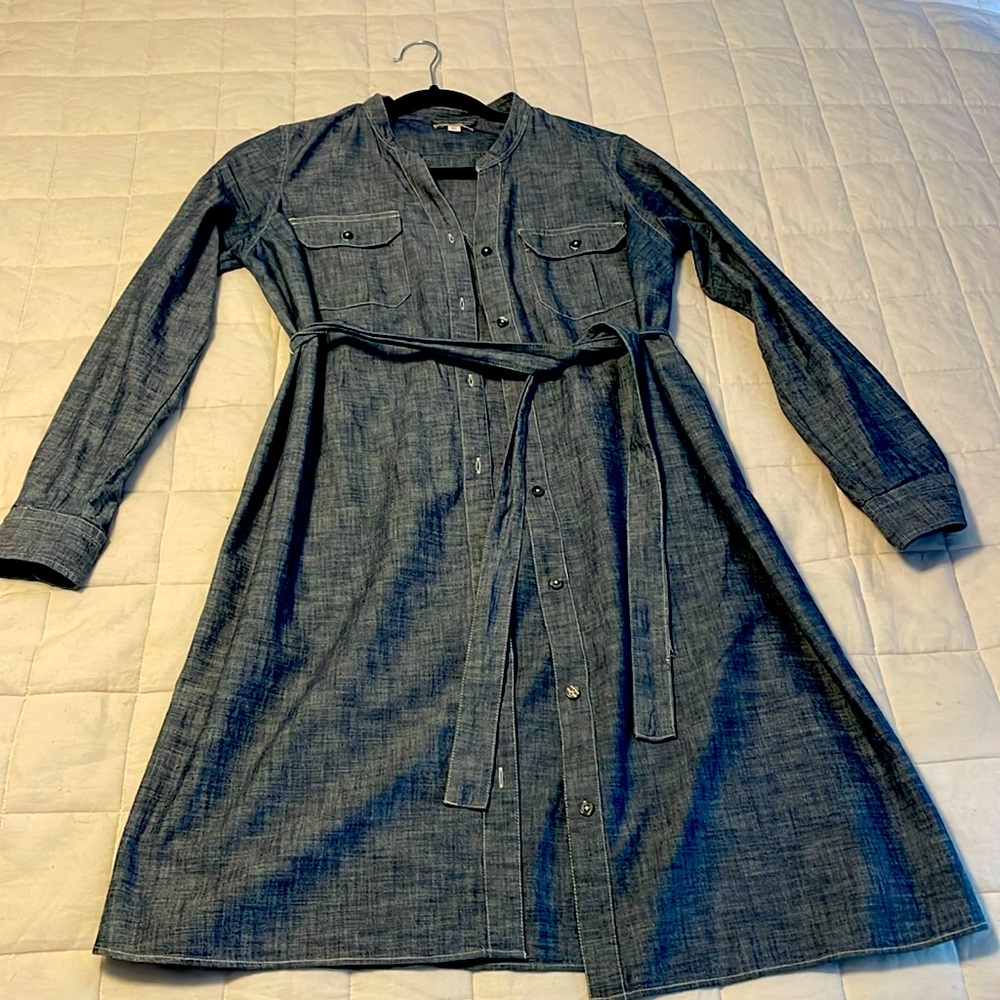Gap Maternity size small denim dress. Super comfy! Great for brunch, work, etc.